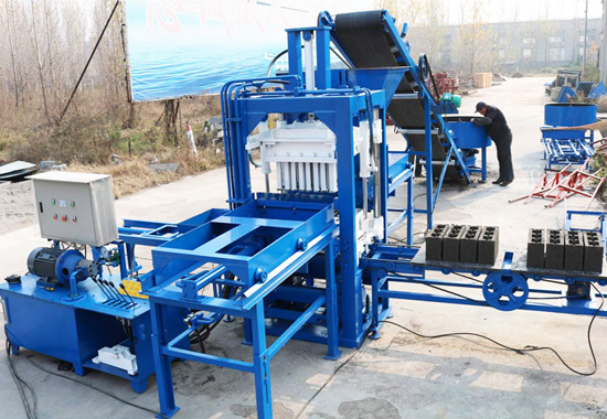 Semi Automatic Brick Making Machine Manufacturer