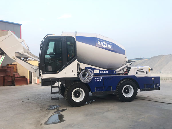 AS-4.0 self loader mixer to Russia