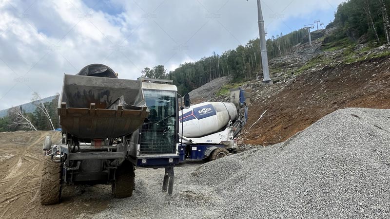 Self-Loading Concrete Mixer for a Project in a Mountainous Area